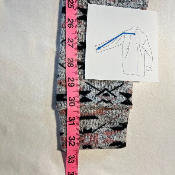 Derek Heart Aztec Cowl Neck Sweater size M  comfy cozy - Picture 10 of 10